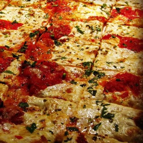 Grandma Pizza, Potato Pasta, New York Food, Cheese Topping, Savory Sauce, Pizza Recipe, A Pizza, Inspired Recipes, Pizza Dough