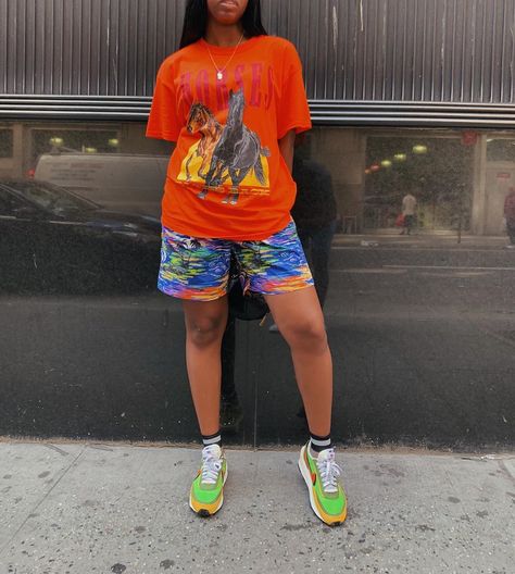 pin: therealkeish  D A $ H on Instagram: “This @lilnasx shirt is my fav right now.” Anisa Dash, Summer Fits 2020, Black Streetwear, 90s Fashion Outfits, Future Outfit, Blue Fits, Dope Fashion, Stunning Outfits, Streetwear Fashion Women