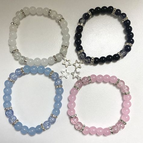 Creative Bead Bracelet Ideas to Elevate Your Style Friends Beaded Bracelets, Matching Crystal Bracelets, Bff Matching Bracelets Aesthetic, Making Matching Bracelets, Glass Beads Aesthetic, 8mm Bead Bracelet, Matching Bracelets For 4 Best Friends, Cute Crystal Bracelets, Matching Braclet Aesthetic