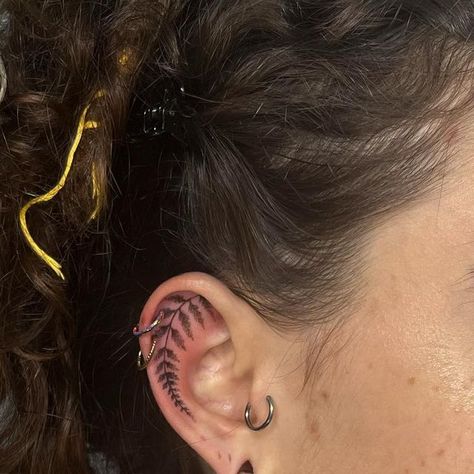 Ear Piercings And Tattoos, Fern Behind Ear Tattoo, Behind The Ear Leaf Tattoo, Botanical Ear Tattoo, Fern Ear Tattoo, Snake Ear Tattoo, Mandala Ear Tattoo, Star Ear Tattoo, Cute Ear Tattoos