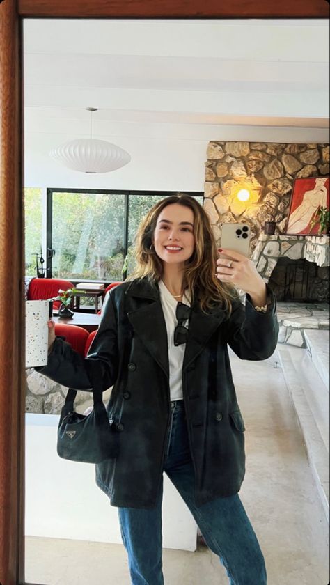 Zoey Deutch Instagram, Zoey Dutch, Zoey Deutch, My Fair Lady, Beauty Clothes, Fashion Fits, Office Outfits, Outfits Casuales, Fashion Classy