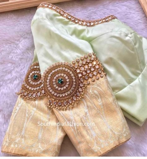 Latest Maggam Work, Latest Maggam Work Blouses, Silk Saree Blouse Designs Patterns, Work Blouse Designs, Latest Bridal Blouse Designs, Blouse Designs Catalogue, Maggam Work Blouse, Nikkah Dress, New Saree Blouse Designs