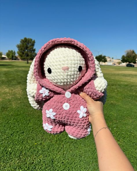 🌸 Blossom Bunny 🌸 This bunny is wearing a removable hooded onesie with little cherry blossoms embroidered on it 💓 I absolutely looooove how this bunny came out & the colors are so cute 🫶🏻 Pattern by me 🎀 Tags 🏷️ #crochet #crochetbear #crochetpattern #patterns #crochetamigurumi #amigurumi #crochetbunny #plushiesofinstagram #bunny #plushies #explore #explorepage #fiberart #fiberartist Crochet Pictures, Bunny Plushies, Bunny Crochet, Crochet Bear, Crochet Bunny, Cherry Blossoms, Cute Pattern, Crochet Amigurumi, Coming Out