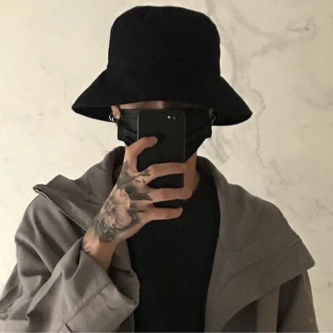 Bucket Hat Outfit Mens, Summer Hats For Men, Men Bucket Hat, Black Bucket Hats, Ullzang Boys, Bucket Hats For Men, Korean Style Boy, Fishing Hats For Men, Bucket Hat Beach