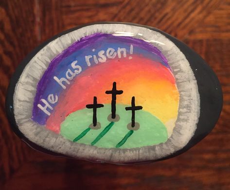 Easter. He has risen. Painted rock. He Is Risen Painted Rocks, He Is Risen Rock Painting, Cross Painted Rocks, Easter Rock Painting Ideas, Christian Rock Painting Ideas, Prayer Rocks, Easter Rocks, Easter Paintings, Inspirational Rocks