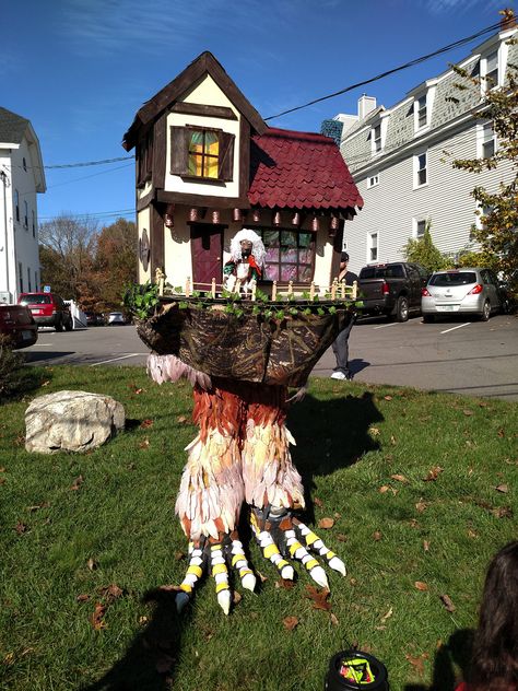 Baba Yaga's House | Halloween Love Baba Yaga Costume, Baba Yaga House, Halloween Love, Folk Stories, Halloween Costume Contest, Halloween Decorating, Baba Yaga, Art Things, Book Week