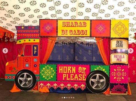 Punjabi Theme Decoration Ideas, Mumbai Theme Decor, Indian Culture Theme Decoration, Punjabi Culture Decoration Ideas, Punjabi Dhaba Design Ideas, Dandiya Night Decoration Ideas, Punjabi Decoration Ideas, Punjabi Theme Decoration, Rajasthani Theme Decoration