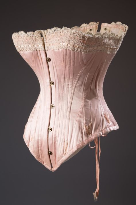 A pink corset dating back to 1880s America. 1890s Corset, Edwardian Corsets, Selvedge Magazine, Chicago History Museum, Victorian Corset, Chicago History, Pink Corset, Vintage Corset, Fashion Institute