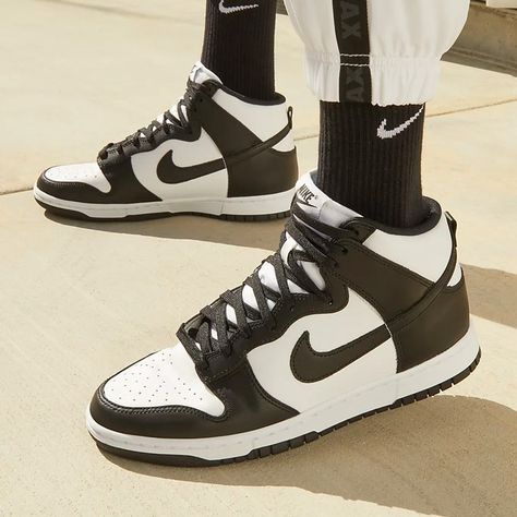 Sneaker News (@sneakernews) • Instagram photos and videos Nike Dunk High Black White, Nike Dunk High, Dunk High, Sneaker Shoes, Nike Dunk, White Sneaker, White Black, Nike, White