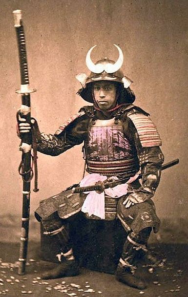 Samurai wearing armor, late 1800s. Samurai Historical, Samurai Reference, Samurai Photo, Samurai Photography, Old Samurai, Real Samurai, Historical Japan, Medieval Japanese, Japanese Art Samurai