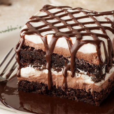 Sogno di cioccolata (Italian Chocolate dream brownies) Recipe by Deb A - Key Ingredient Carrabbas Recipes, Italian Grill, Chocolate Dreams, A Piece Of Cake, Dream Cake, Crafty Creations, Chocolate Shavings, Piece Of Cake, Italian Desserts