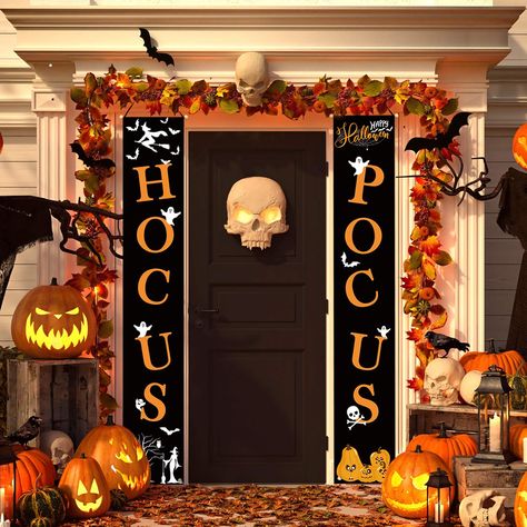 Porche Halloween, Halloween Porch Sign, Door Outside, Halloween Decorations Outdoor, Happy Halloween Banner, Hocus Pocus Halloween, Halloween Porch Decorations, Halloween Front Porch, Porch Welcome Sign