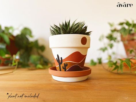 Arizona Desert Cacti Hand Painted Terracotta Clay Pot | Etsy Painted Planter, Small Terracotta Pots, Hand Painted Planter, Terra Cotta Clay Pots, Plant Pot Design, Flower Pot Art, Plant Pot Diy, Painted Pots Diy, Painted Plant Pots