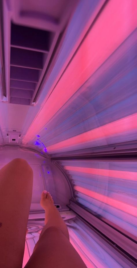 Solarium Snapchat, Fake Story Instagram Girly, Solarium Snap, Fake Snapchat Stories, Bed Aesthetic, Catfish Girl, Girly Nails, Rauch Fotografie, Sun Bed