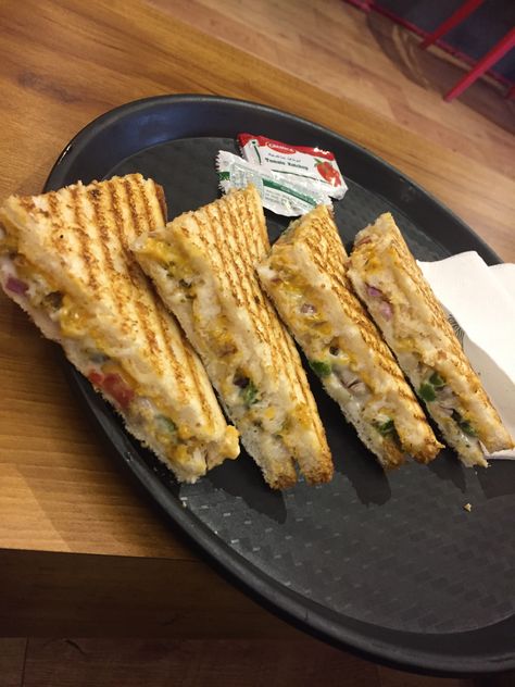 #srarisaab #sandwich #foodie #fastfood Sandwich Snapchat Story, Sandwich Pic, Sandwich Snap, Sandwich Image, Foodie Snap, Sandwich Aesthetic, Sandwich Pictures, Indian Cafe, Instagram Food Pictures