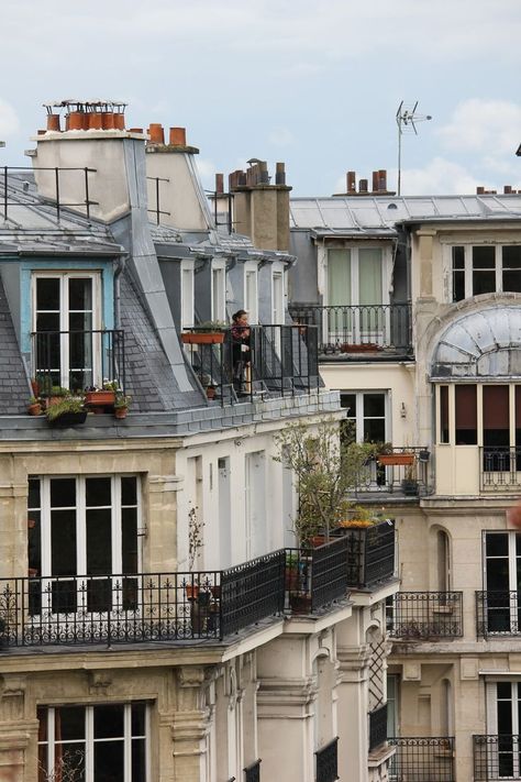 Paris Aesthetic, Parisian Apartment, Rooftops, On The Top, City Aesthetic, Travel Inspo, Pretty Places, Oh The Places Youll Go, Apartment Building