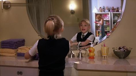 Movie Bathroom Scene, Uptown Girls Movie, Ready Movie, Deeper Well, Brittany Murphy, I Say Goodbye, Dakota Fanning, Study Aesthetic, Girl Movies