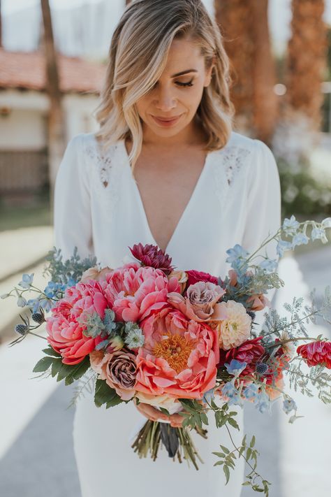 Desert Wedding Flowers, Spring Desert Wedding, Desert Wedding Bouquet, 1970 Wedding, Desert Bouquet, Boho Desert Wedding, Bridal Shots, Elegant Wedding Bouquets, Trend Board