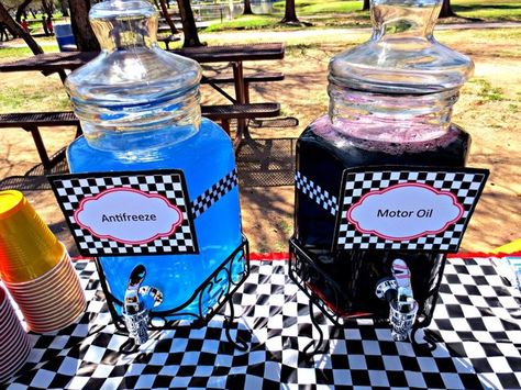 Drink Station at a Cars Party #carsparty #drinkstation Blaze Birthday Party, Auto Party, Monster Jam Birthday, Blaze Birthday, Hotwheels Birthday Party, Cars Birthday Party, Disney Cars Party, Hot Wheels Party, Hot Wheels Birthday