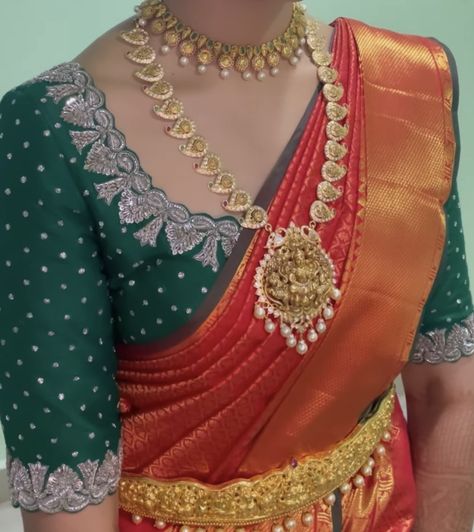 Mango Maggam Work Blouses, Work Blouses Latest, Blouse Latest Designs, Mango Design, Blouse Designs High Neck, New Saree Blouse Designs, Kids Blouse Designs, Traditional Blouse Designs, Cutwork Blouse Designs