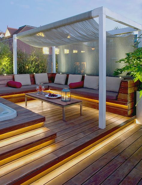 Love this rooftop design with sofa and hot tub and recessed lighting City Condo Interior Design, Backyard Builds, Design Per Patio, Tropical Patio, English Farmhouse, Terrasse Design, Wooden Terrace, Rooftop Design, Pergola Design