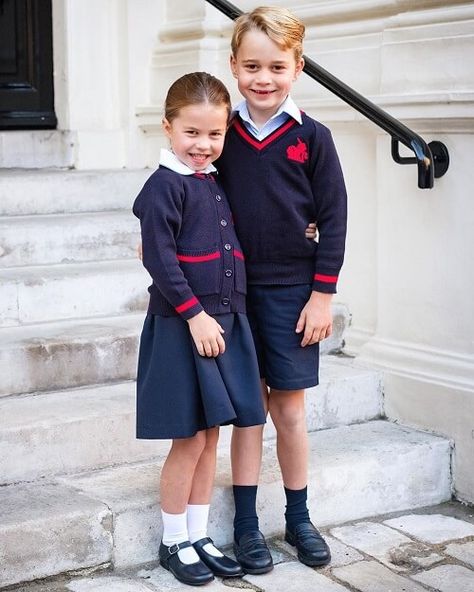 Prince George and Princess Charlotte Go Meatless Every Friday | LIVEKINDLY Prince George Clothes, Prince Charlotte, Kate Middleton Kids, Principe William Y Kate, Prinz George, Prince Georges, Kate Und William, Kroonprinses Victoria, Düşes Kate