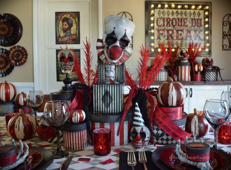 Scary Clown Party Ideas, Carn Evil, Evil Carnival, Scary Circus, Halloween Maze, Creepy Carnival, Halloween Circus, Clown Nose, Clown Halloween