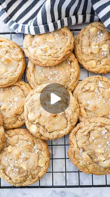 Karli on Instagram: "Give me my next copycat! 👉🏻 

If you ever have any sweet or salty craving, making a big batch of these will do the trick!🤤 This copycat Barnes and Noble’s Cafe Salted Caramel Toffee Cookie is a decadent treat that combines the rich flavors of salted caramel and crunchy toffee bits in a soft, chewy cookie.

Search ‘Barnes and noble salted caramel’ using the link in my bio for the full recipe!

#copycat #copycatrecipe #dupe #barnes #barnesandnoble #cookies #cookielover #saltedcaramel #toffee #toffeecookies #caramel #caramelcookies #salty #sweet #saltysweet #desserts #dessert" Salted Caramel Toffee, Salted Caramel Cookies Recipe, Sweet Or Salty, Triple Chocolate Cookies, Salted Caramel Cookies, Toffee Cookies, Cookie Boxes, Caramel Toffee, Macaron Cookies