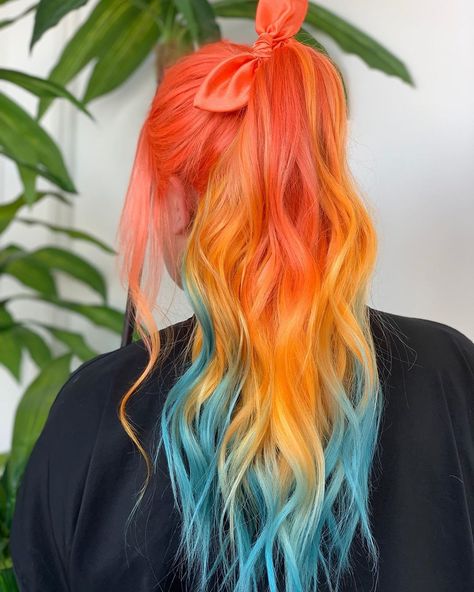 Spring Twist Hair, Vivid Hair Color, Creative Hair Color, Beautiful Hair Color, Pretty Hair Color, Bright Hair, Hair Affair, Dye My Hair, Hair Dye Colors