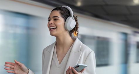 Sony Wireless Headphones, Noise Canceling Headphones, Best Noise Cancelling Headphones, Wireless Noise Cancelling Headphones, Sony Headphones, Tech Lifestyle, Sound Control, Best Headphones, Headphone With Mic