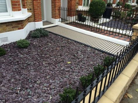 The Plum Slate looks really colourful when placed against neutral colours, really brings this front garden to life. Slate Garden Ideas, Buxus Balls, Box Hedges, Plum Slate, Gravel Gardens, Slate Garden, Small Front Gardens, Paving Design, Front Gardens