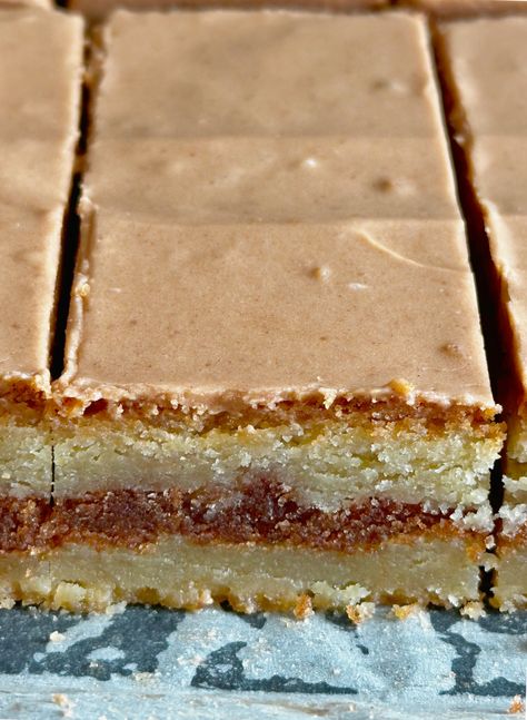 Brown Sugar Pop Tart Bars | 12 Tomatoes Brown Sugar Pop Tart Bars, Brown Sugar Pop Tarts, Sugar Pop, Pop Tart, Cookie Brownie Bars, Breakfast Sweets, Classic Breakfast, Cinnamon Brown, 12 Tomatoes