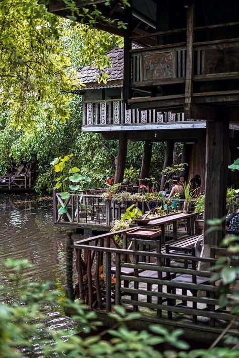 Chang Mai Thailand, Coolest Restaurants, Chiang Mai Travel, Chiang Mai Hotel, Thailand Vacation, Thailand Adventure, Cool Restaurant, Bangkok Travel, Visit Thailand