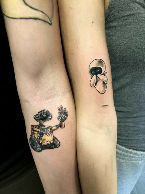 Walle And Eve Tattoos, Boyfriend Tattoos, Bartender Tattoo, Disney Couple Tattoos, Eve Tattoo, Walle Y Eva, Pair Tattoos, Tattoo Cartoon, Wedding Band Tattoo