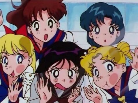 Sailor moon lock screen Saylor Moon, Sailor Moon Screencaps, Sailor Moon Fashion, Arte Sailor Moon, Sailor Moon Stars, Minako Aino, Sailor Moon Aesthetic, Sailor Moon Wallpaper, Sailor Moon Character