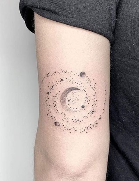 Keys Tattoo, Aesthetic Tattoo Ideas, Tattoo Ideas Unique, 15 Aesthetic, Planet Tattoos, Galaxy Tattoo, Handpoke Tattoo, Space Tattoo, Most Popular Tattoos