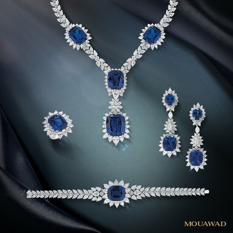 Mouawad diamond sets Sapphire Jewelry Set, Real Diamond Necklace, Bangles Jewelry Designs, Diamond Jewelry Designs, Royal Jewelry, Women's Jewelry And Accessories, Fancy Jewelry, Jewelry Design Necklace, Jewelry Diamond