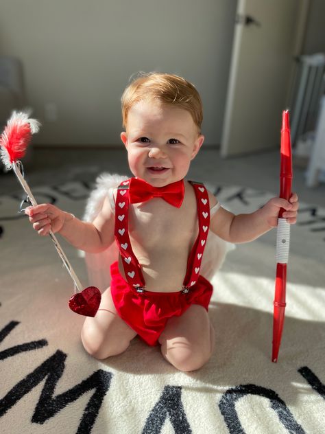 Baby boy Cupid Photoshoot Baby Cupid Photoshoot Valentines Day, Valentine Photoshoot Babyboy, Valentines Baby Boy Photoshoot, Baby Cupid Photoshoot, Cupid Photoshoot, Valentines Baby Photoshoot, Baby Boys First Birthday, Valentines Baby Photos, Baby Holiday Photos