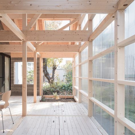 Timber Architecture, Japan Architecture, Wood Architecture, Attic Bedrooms, Japanese Architect, Attic Renovation, Attic Remodel, Green Architecture, Timber House