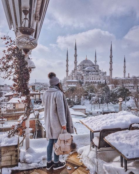 First December, Istanbul Pictures, Istanbul Turkey Photography, Turkey Tour, Istanbul Photography, Turkey Destinations, Welcome Winter, Friend Poses Photography, Travel Locations