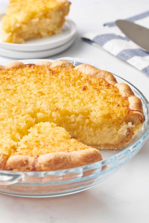 Make this old-fashioned coconut pie with a flakey, buttery crust and a gooey, coconut center for an easy bakery-worthy dessert! Best Coconut Pie Recipe, French Coconut Pie, Coconut Pie Recipe, Chocolate Cream Pie Recipe, Cream Pie Filling, Coconut Cream Pie Recipes, South Alabama, Chocolate Peanut Butter Pie, Chocolate Pecan Pie