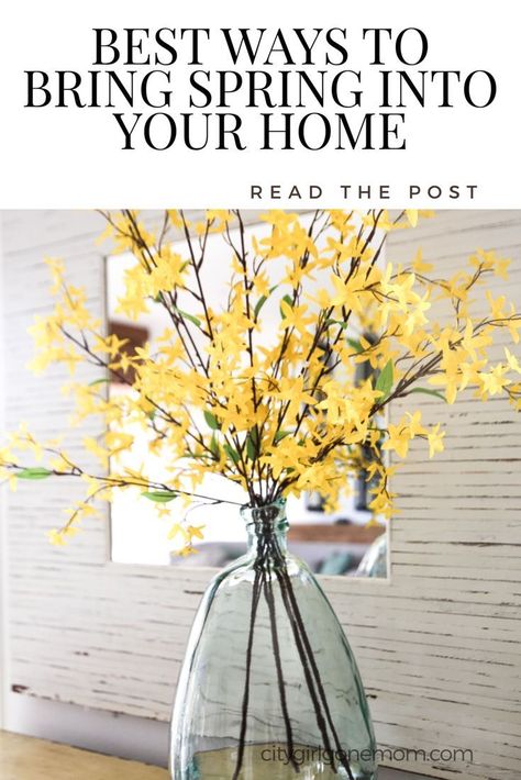 Spring Foyer Table Decor, Simple Spring Flower Arrangements, Spring Entryway Table Decor, Spring Entry Table Decor, Spring Entryway Decor, Spring Entryway, Decorating With Flowers, Spring Home Decor Ideas, Diy Home Decor For Apartments