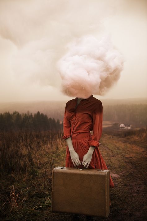 Modern Surrealism, Surreal Portrait, Surreal Photos, Creative Photoshop, Friday Weekend, Surrealism Photography, Conceptual Photography, Surreal Art, Photography Inspo