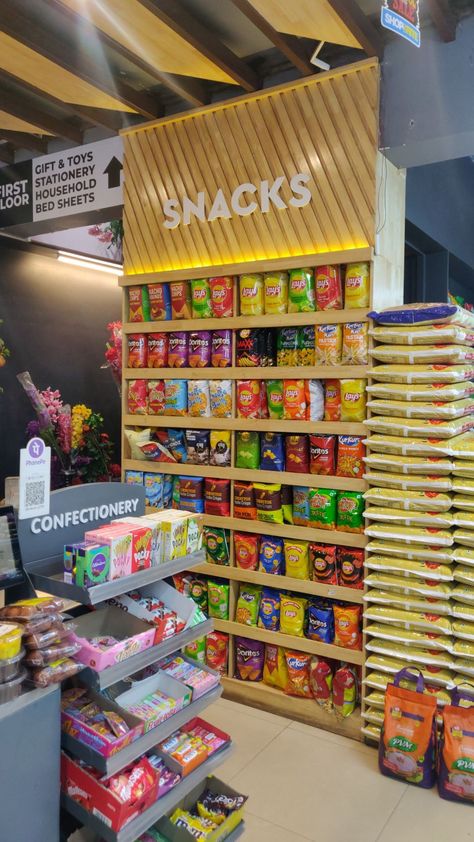 Snack Store Ideas, Indian Grocery Store Design, Mini Grocery Store Design Philippines, Provision Store Design, Mini Store Ideas, Small Supermarket Design Ideas, Mini Grocery Store Design, Mini Market Store Ideas, Store Display Ideas