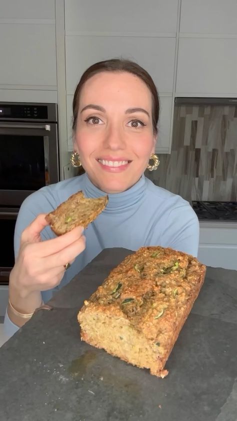 Instagram Stella Drivas, Hungry Happens, Zucchini Banana, Zucchini Banana Bread, Healthy Bread Recipes, Healthy Zucchini, Pumpkin Pies, Zucchini Bread Recipes, Healthy Bread