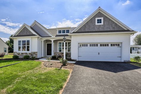 White Siding Garage, White Shaker Shingle Siding, Light Grey Hardie Board Siding, Pearl Gray Hardie Siding, Arctic White Hardie Siding, James Hardie Artic White Siding, Hardy Plank Siding, Grey Siding, White Shutters