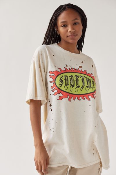 Shop Sublime Graphic T-Shirt Dress at Urban Outfitters today. Discover more selections just like this online or in-store. Shop your favorite brands and sign up for UO Rewards to receive 10% off your next purchase! Green Fits, Urban Dresses, Tee Dress, Women's Tops, Favorite Jeans, T Shirt Dress, Urban Outfitters, Graphic T Shirt, Fitness Models