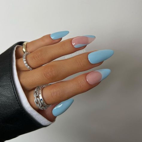 REUSABLE PRESS-ON NAILS on Instagram: “SKYLAR🏷 The perfect shade of blue 🐬 TAP TO SHOP this press on nails set or save for inspo 🤍 Rings from @indigolune + @seolgold Inspo from…” Nails Light Blue French, Cyprus Nails, Bleu Pantone, Fake Nails Blue, Nails Light Blue, Classy Almond Nails, Blue Gel Nails, Beachy Nails, Blue French