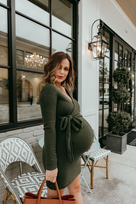 houston fashion blogger shows off her bump with a revolve sweater dress Prego Outfits, Winter Maternity Outfits, Preggo Fashion, Houston Fashion, Cute Maternity Outfits, Stylish Maternity Outfits, Pregnancy Looks, Casual Maternity, Trendy Maternity