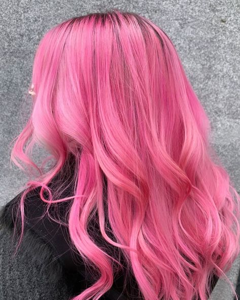 Bright Pastel Pink Hair, Pink Hair With Highlights, Vivids Haircolor, Lavender Pink Hair, Colored Hair Pink, Cool Pink Hair, Pink Hair Inspiration, Light Pink Hair Color, Bubblegum Pink Hair